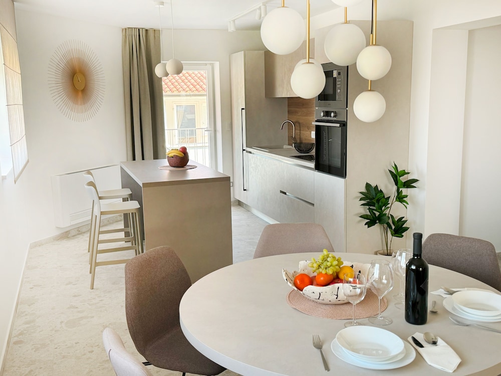Villa Nina Apartments 30/50