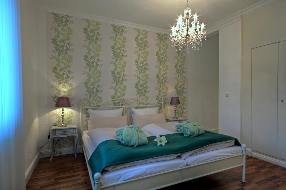 Hotel zum Goldenen Stern 18/50
