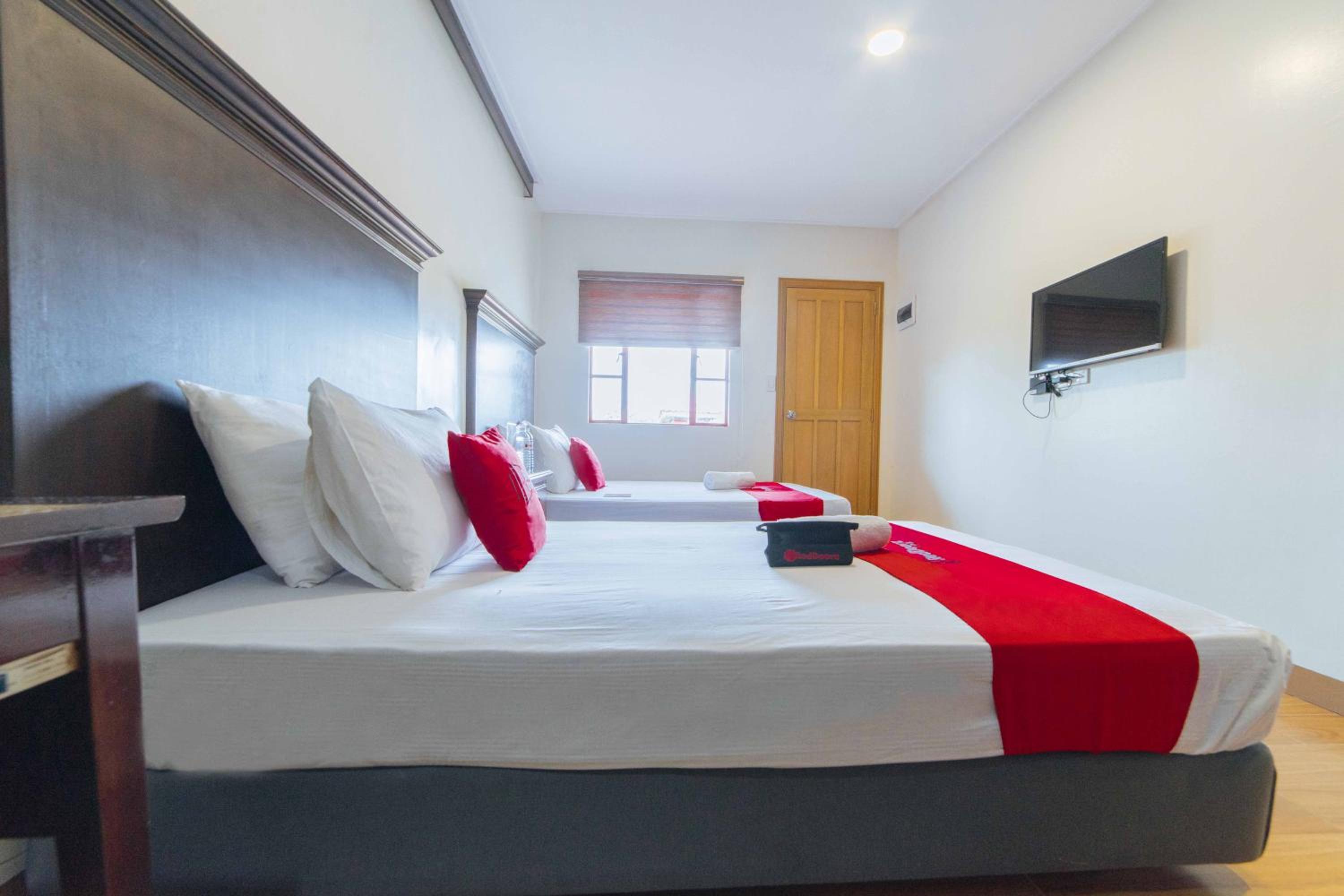 Deluxe, 2 Double Beds