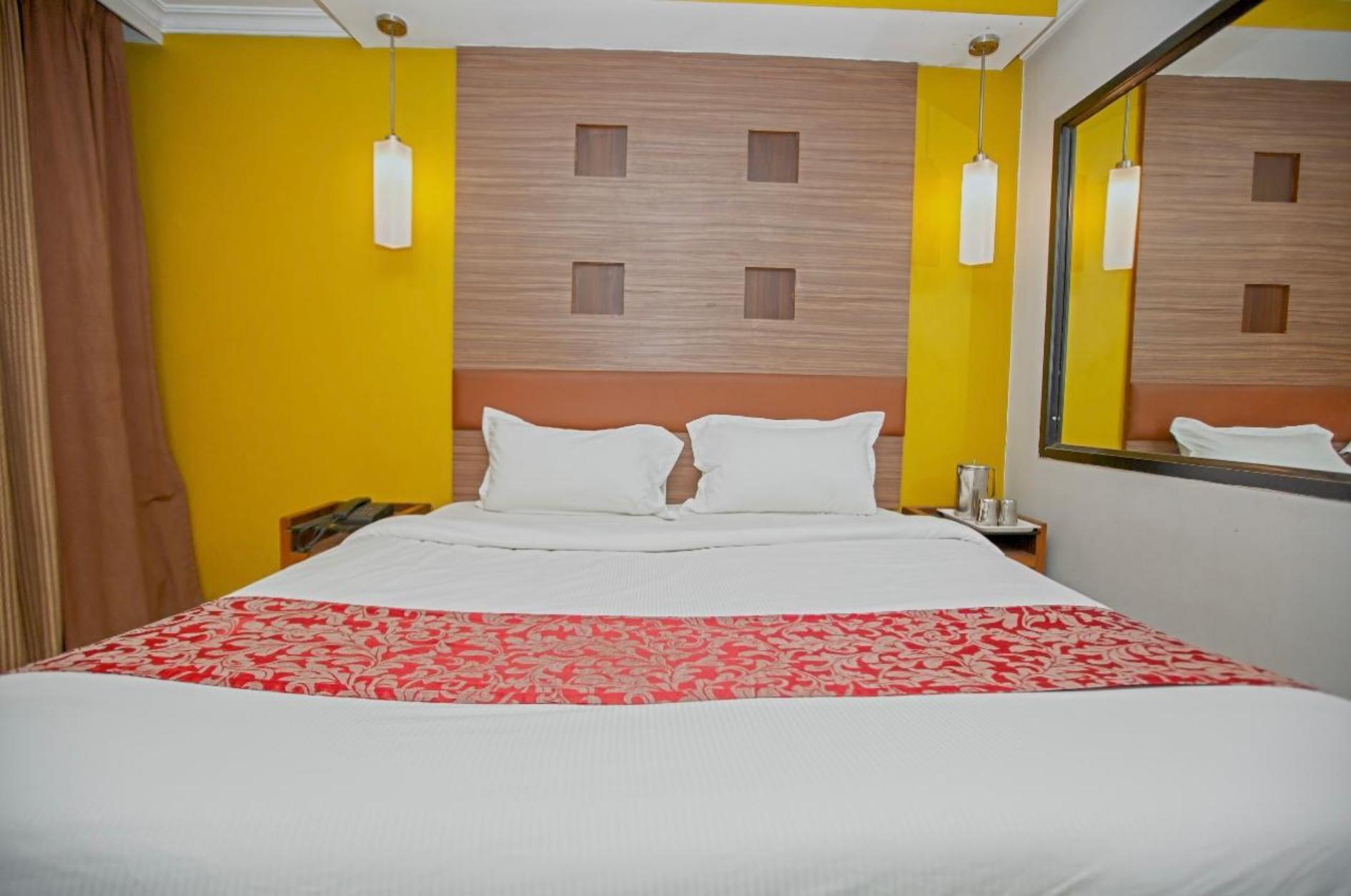 Hotel Maneck Residency 15/25