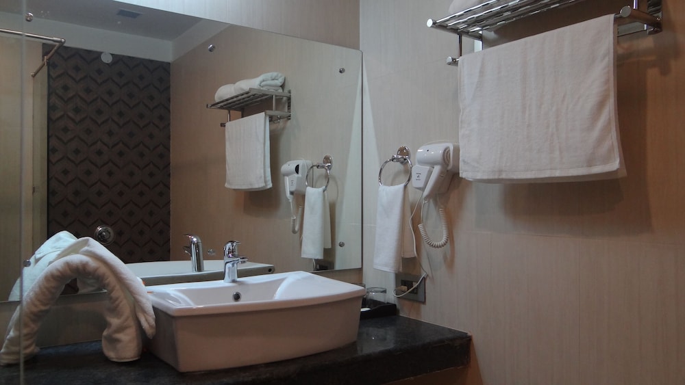 The Legend Hotel 29/29