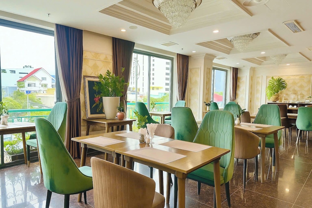 Century Hotel Da Nang 37/50