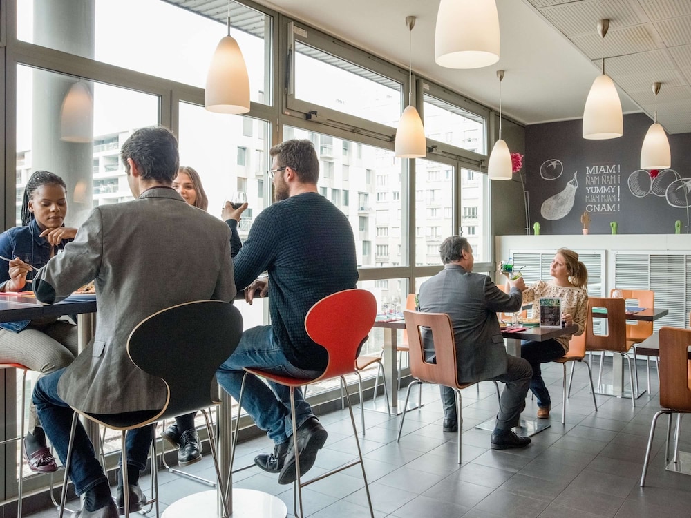 Ibis Paris 17 Clichy Batignolles 51/75