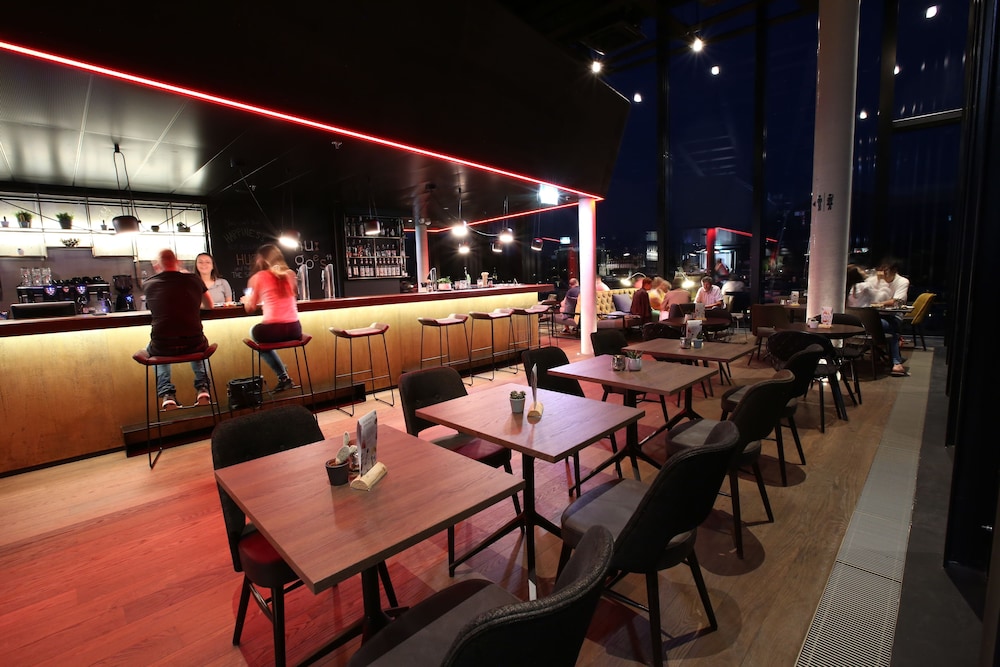 Restaurant-cafeteria