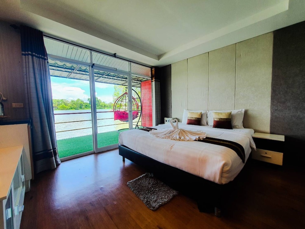 Dream Park Resort 23/75