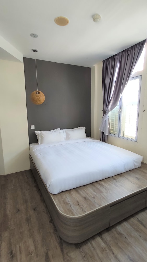 Hotel 1929 41/76