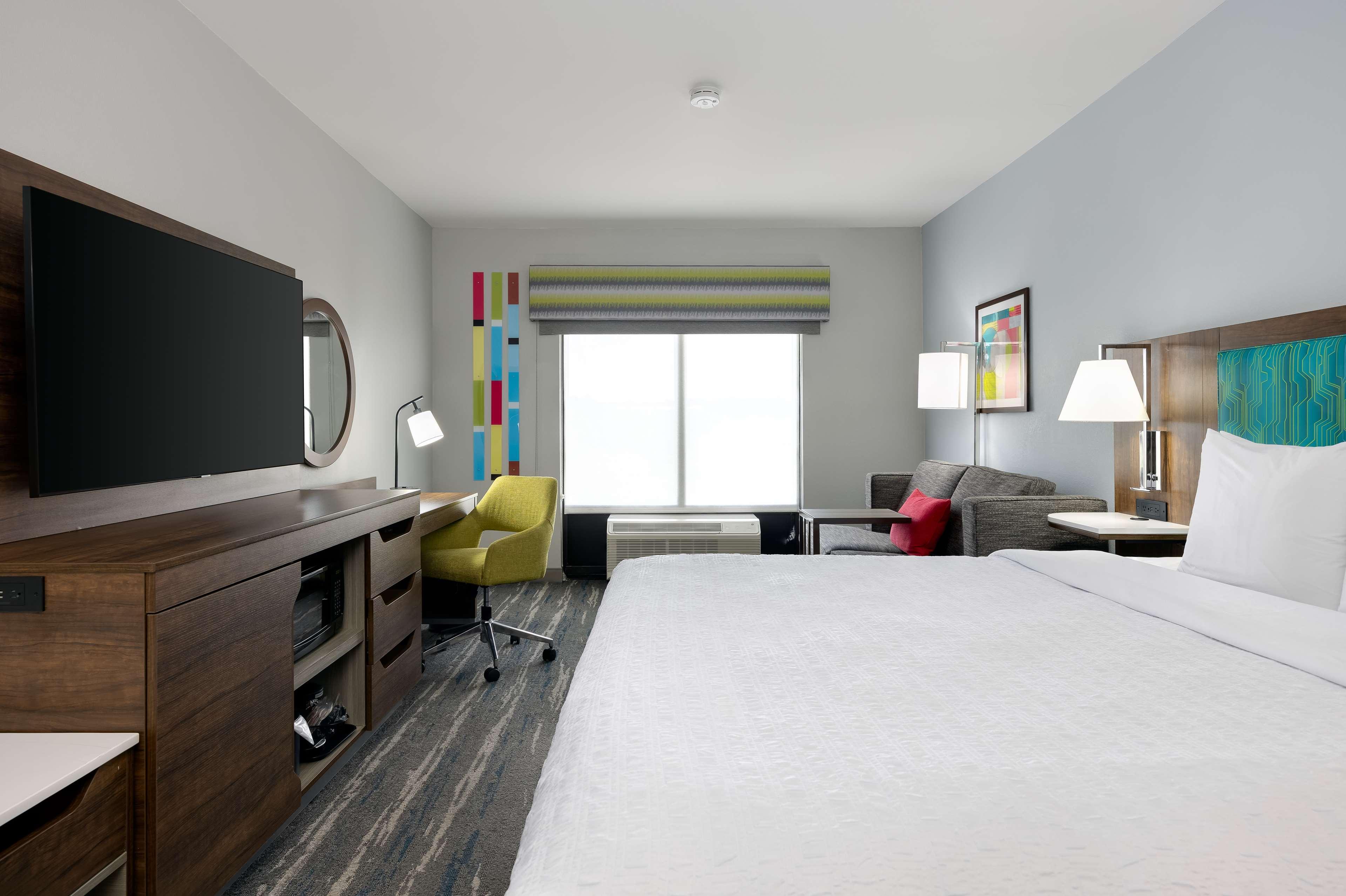 STUDY, KING BED, SOFA