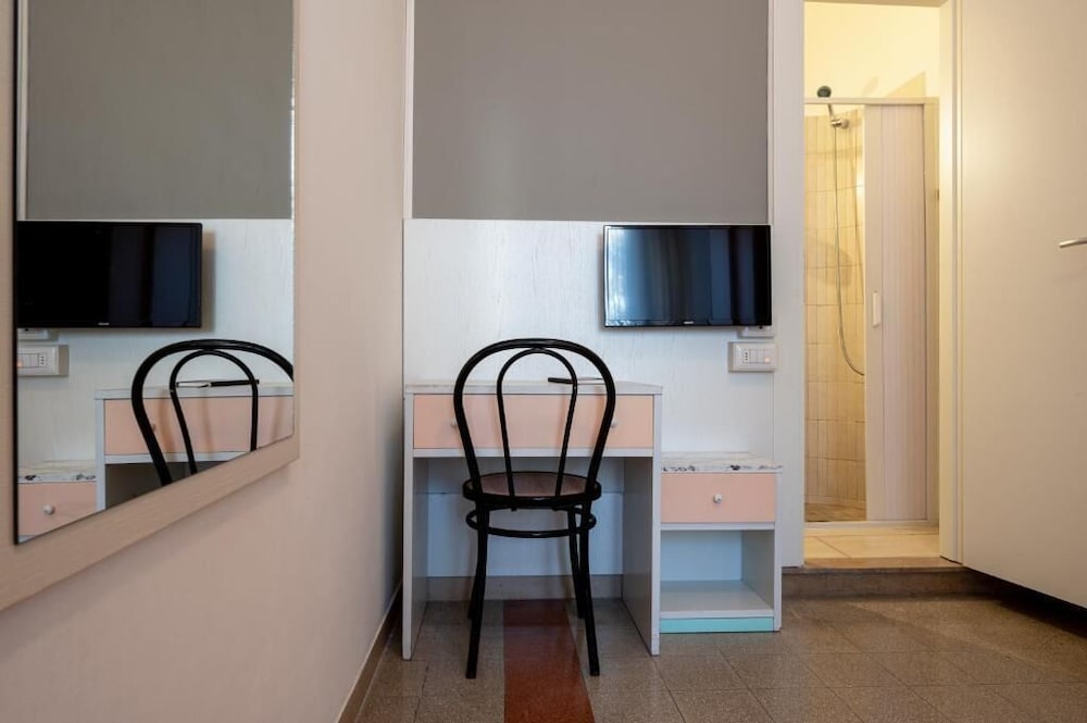 Amadei Hotel Blumen 24/34