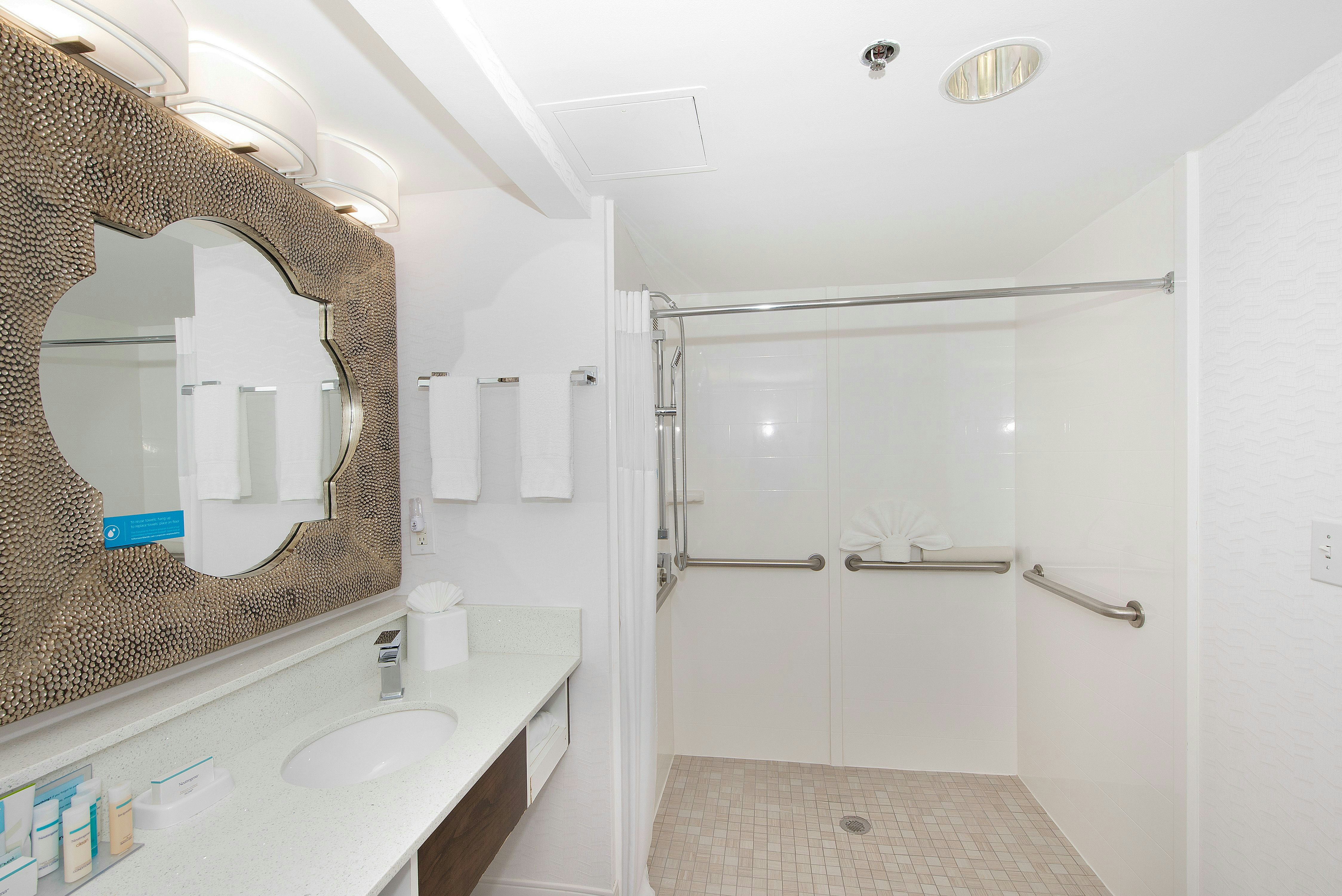 Hampton Inn And Suites Atlanta Galleria 67/67