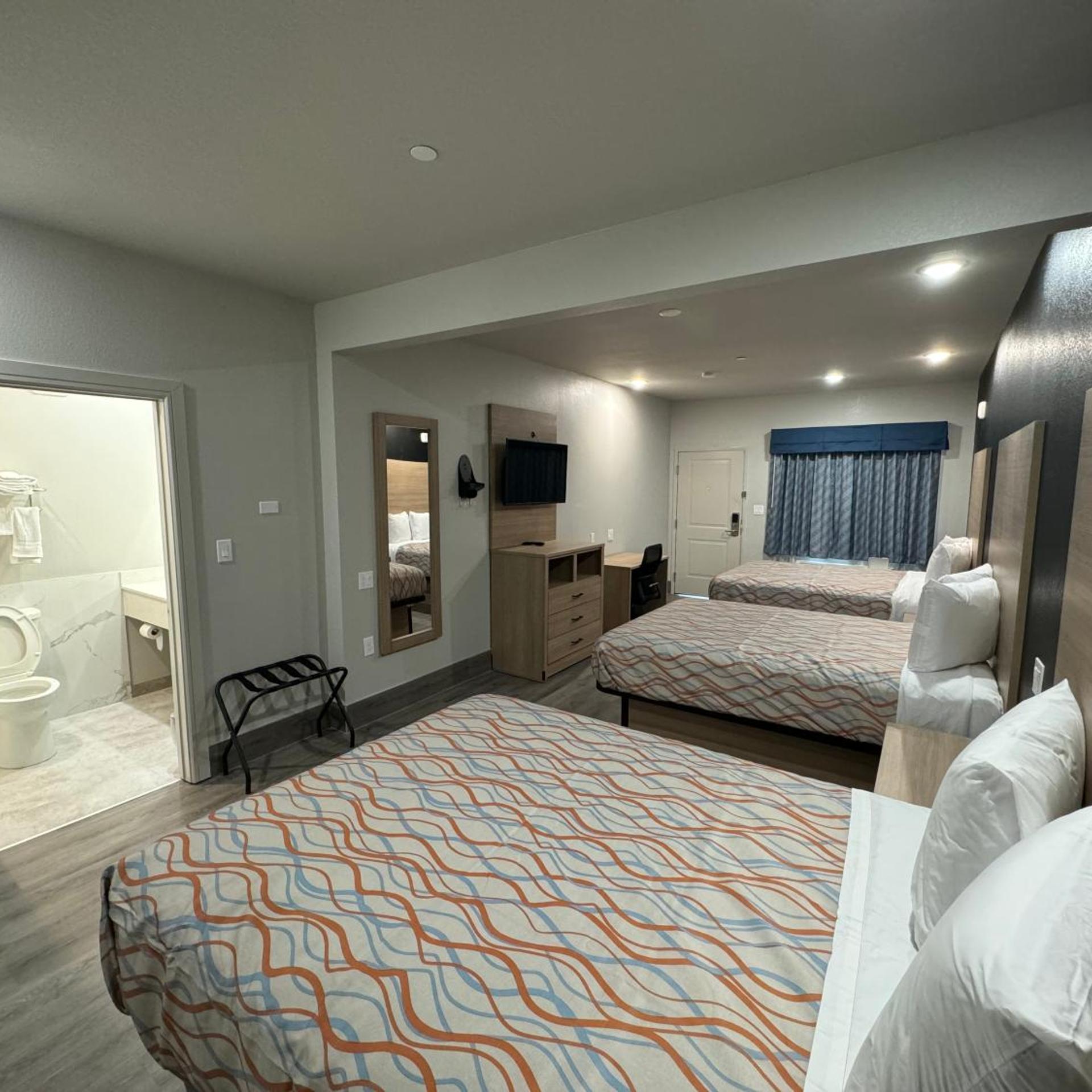 Crystal Inn Gessner- Near Sam Houston Racepark 9/17