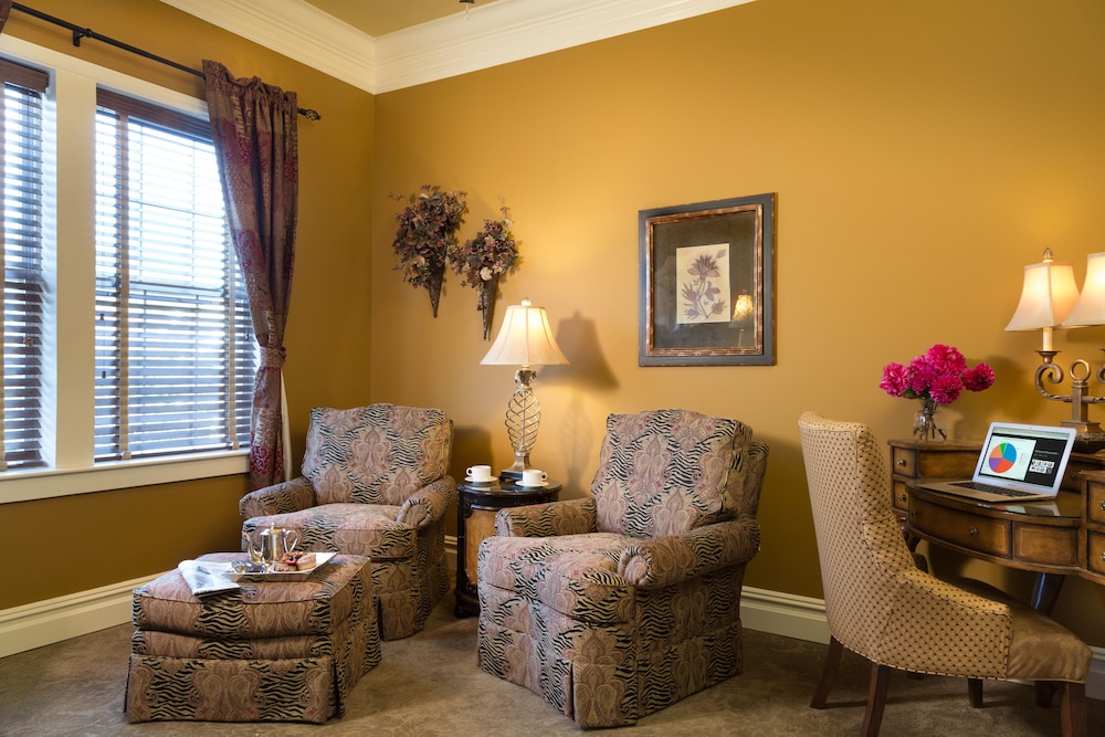 Inn At Leola Village 44/72