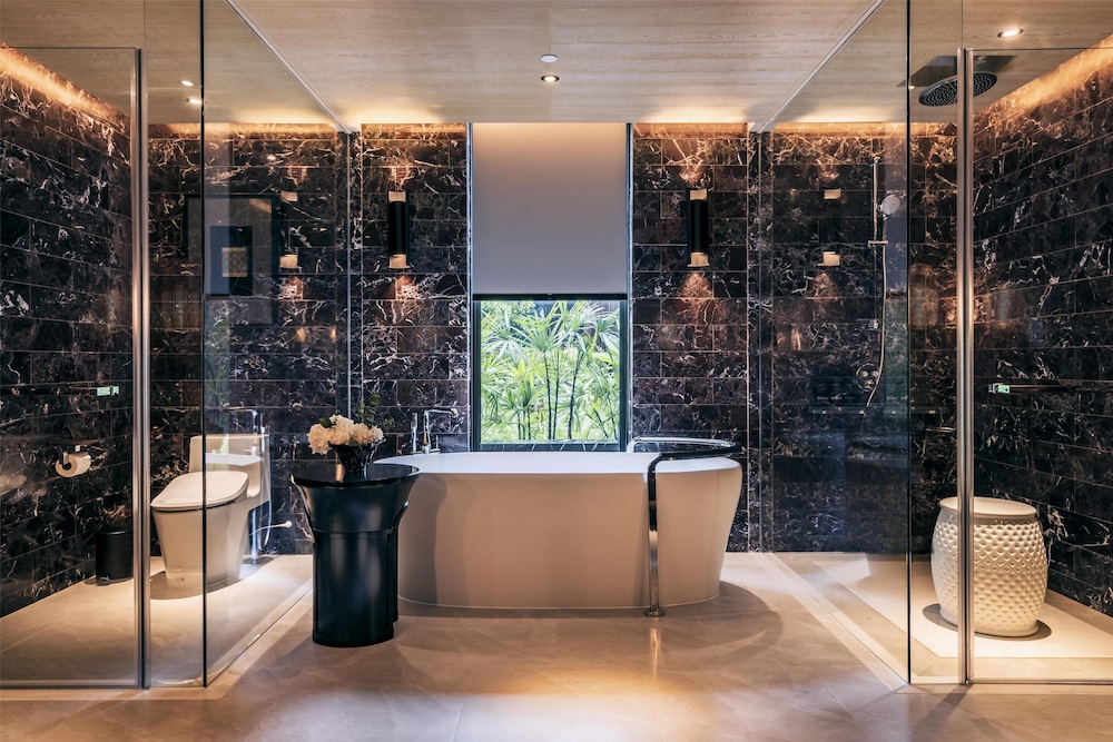 Andaz Pattaya Jomtien Beach 8/50
