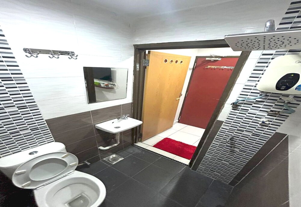 Hotel O Dns 21/22