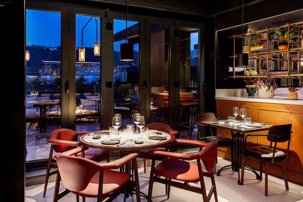 Radisson Collection Bilbao 58/74
