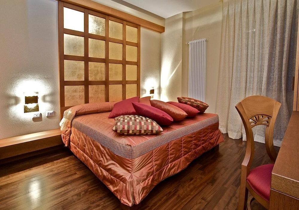 Design Suite Tirano 24/38