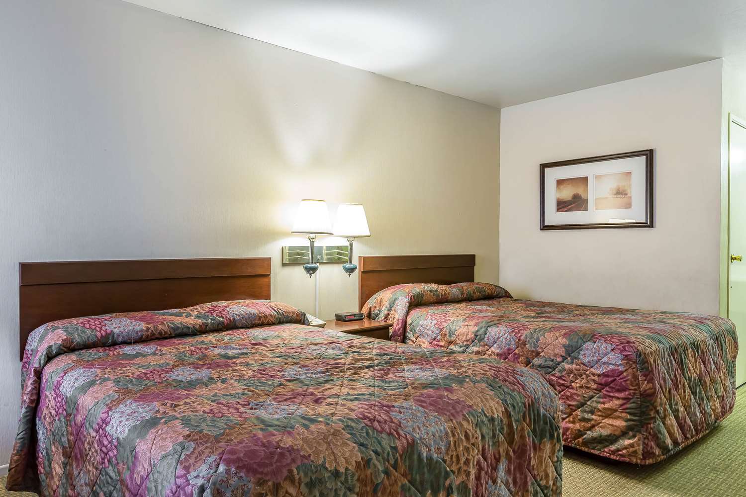 Upgrade, 2 Double Beds