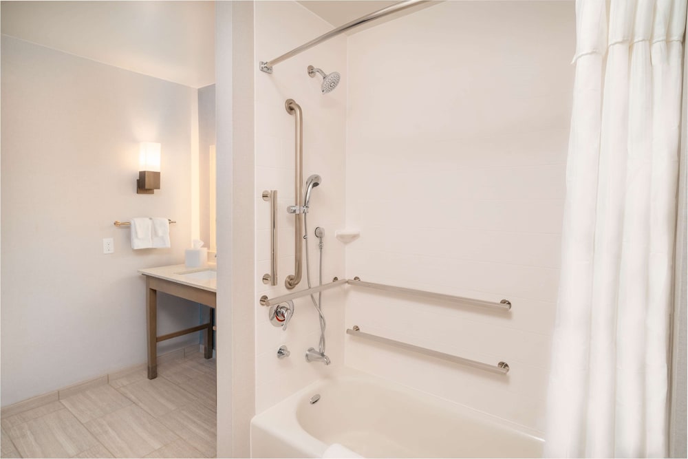 Homewood Suites by Hilton Livermore 11/52