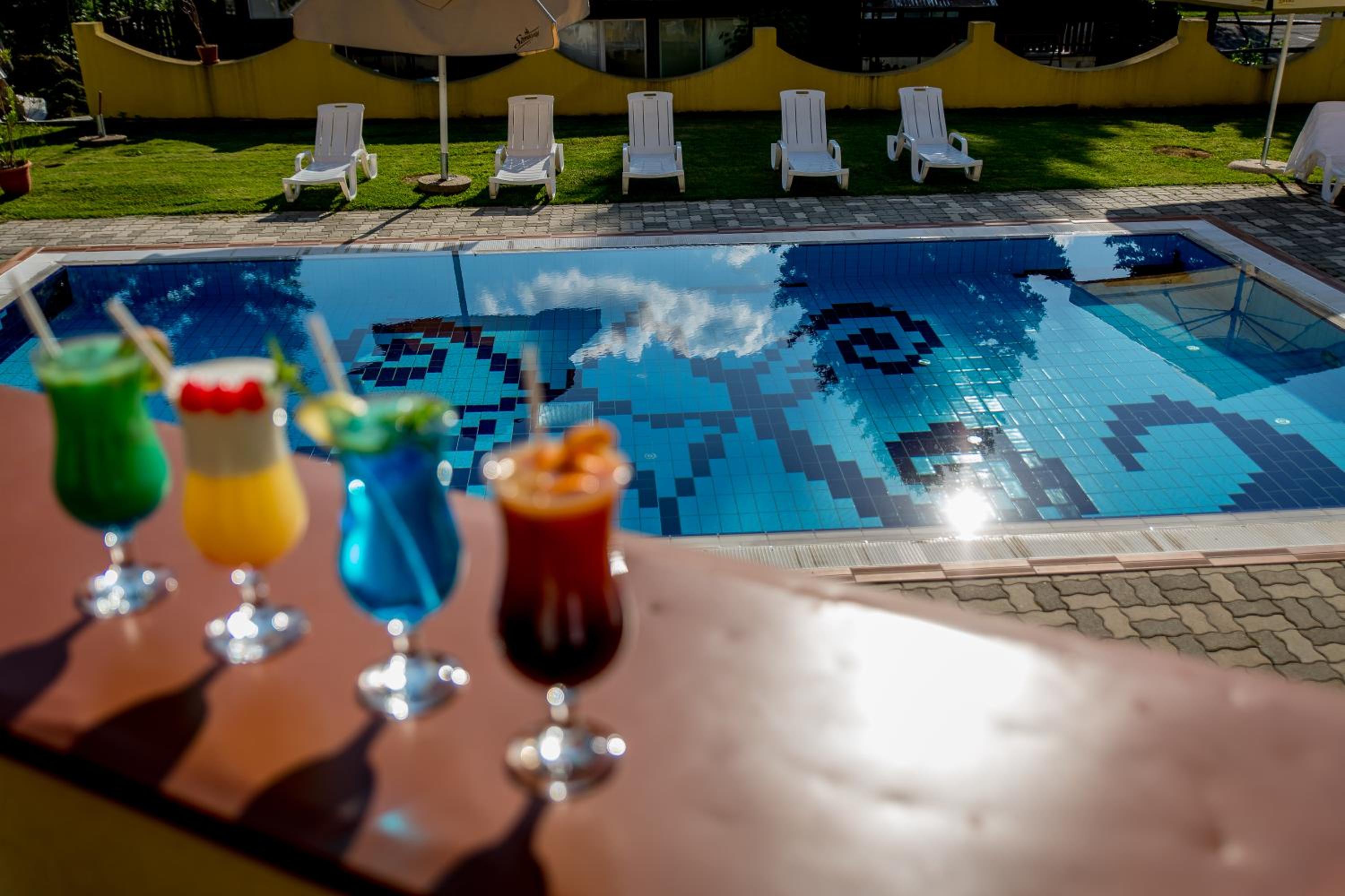 Hotel Venus 40/55