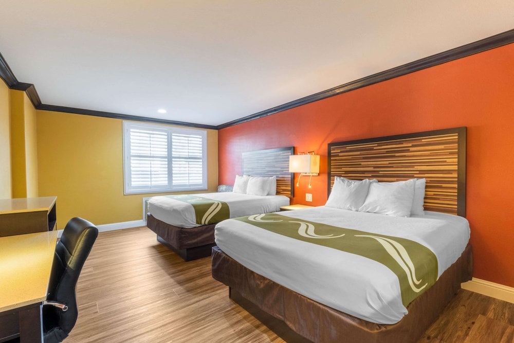 Quality Inn & Suites Sacramento 9/46