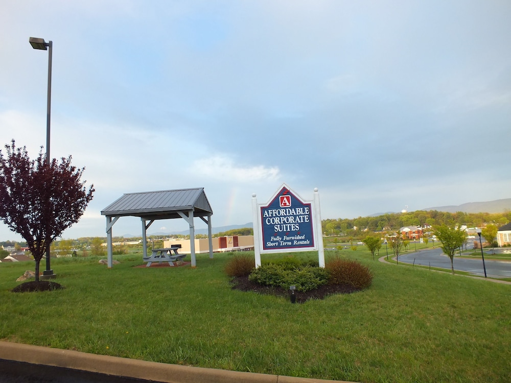 Affordable Corporate Suites of Waynesboro 55/60