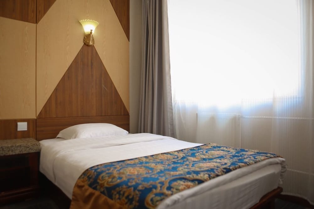 Zolo Hotel 17/38