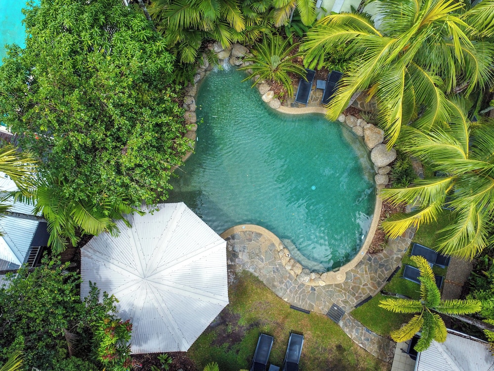 Verandahs Port Douglas 42/56