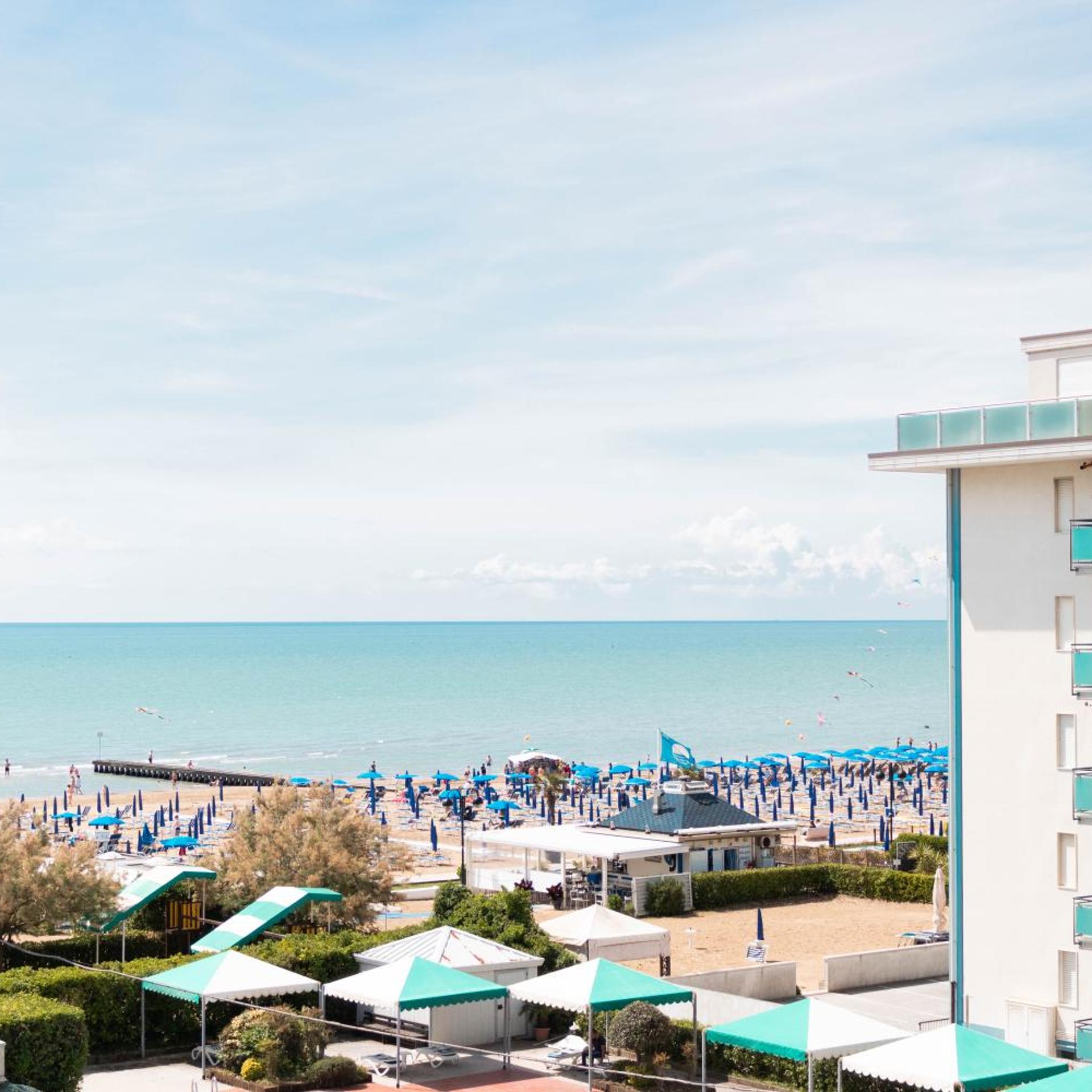 Hotel Riviera 42/50
