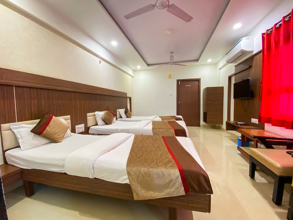 Hotel Gomti 20/40
