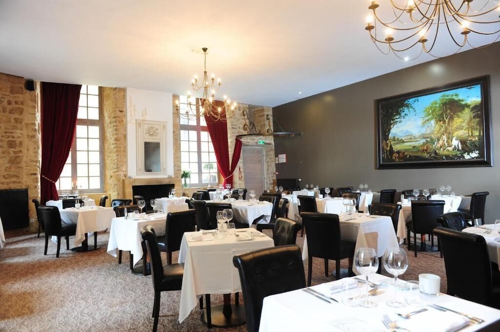 Hotel Le Chateau Fort 48/70