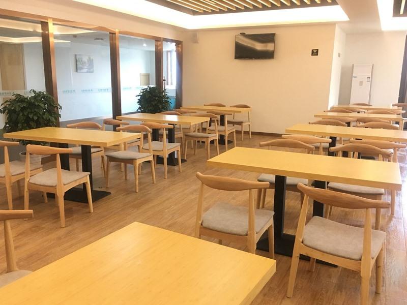 Greentree Inn Shaoxing Binhai New City Dongsen Commercial Square Hotel 18/24