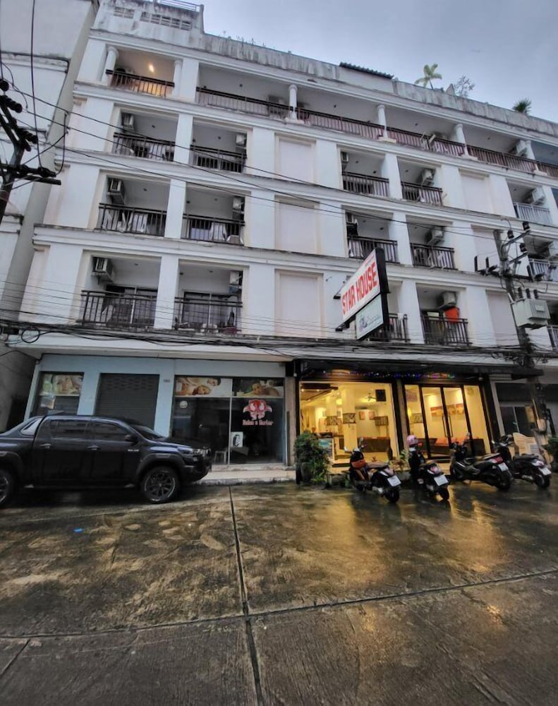 STAR HOTEL PATONG 5/52