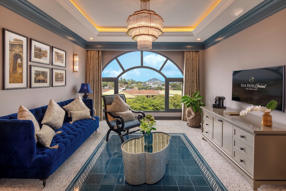 Silk Path Grand Hue Hotel 26/50