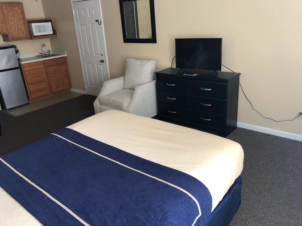 Grand Beach Inn 21/39