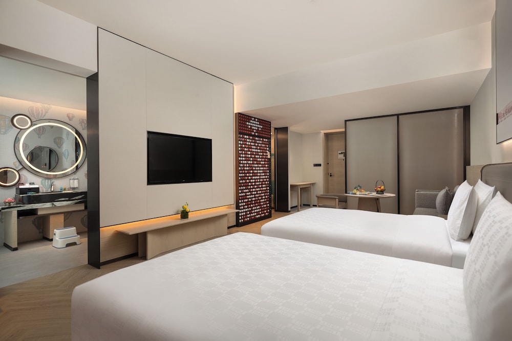 Kids Suite, Theme, Family, 1 Single and 2 Double Beds, Ocean View