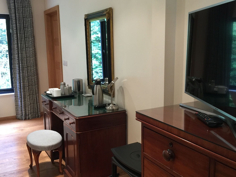 White Lodge B&amp;B 28/28