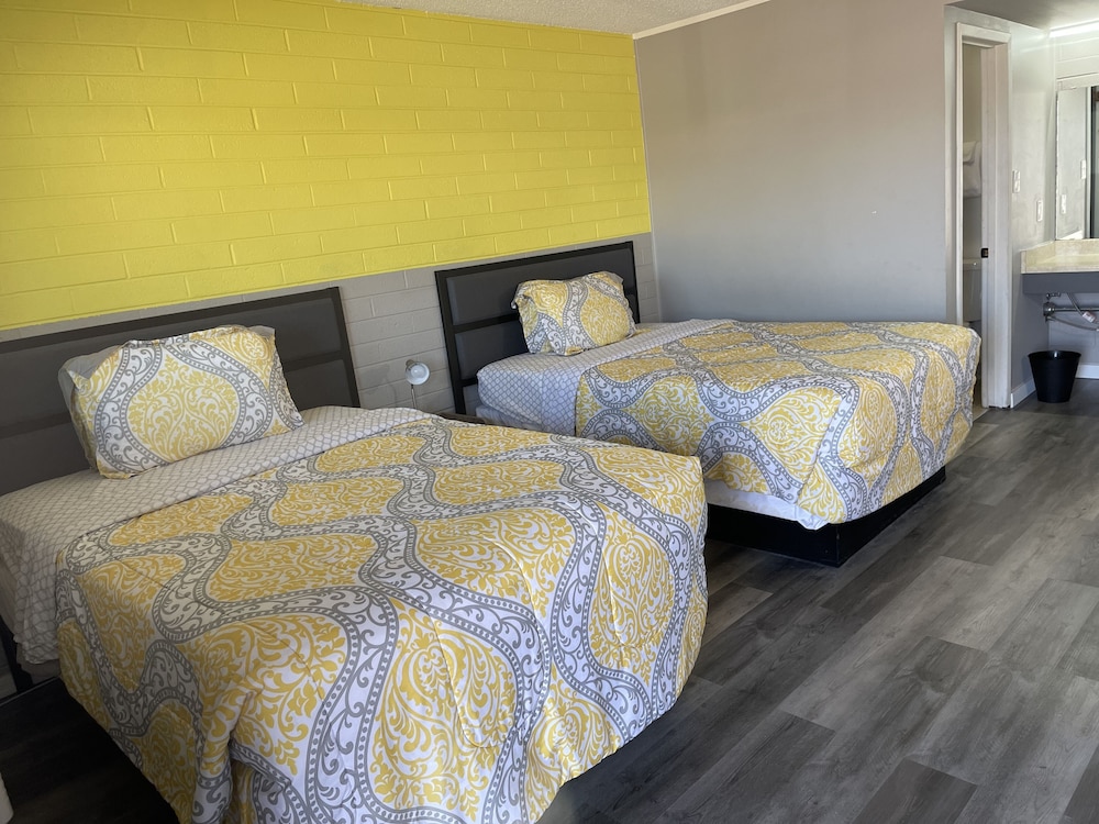 Belle-Aire Motel 20/58