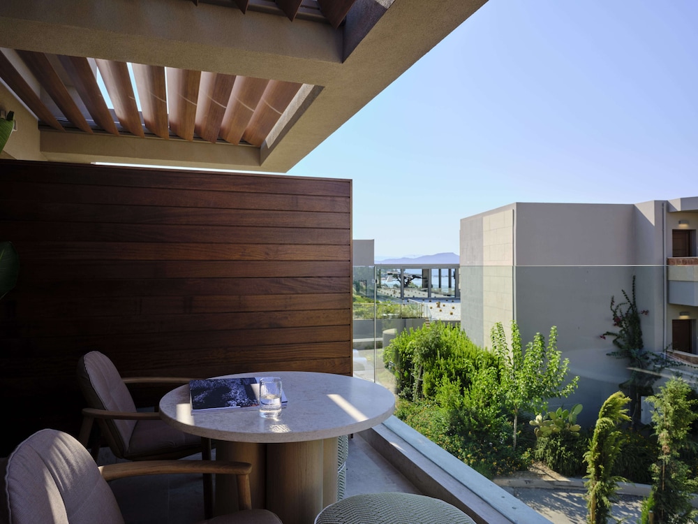 APHI KALLI Resort 40/65