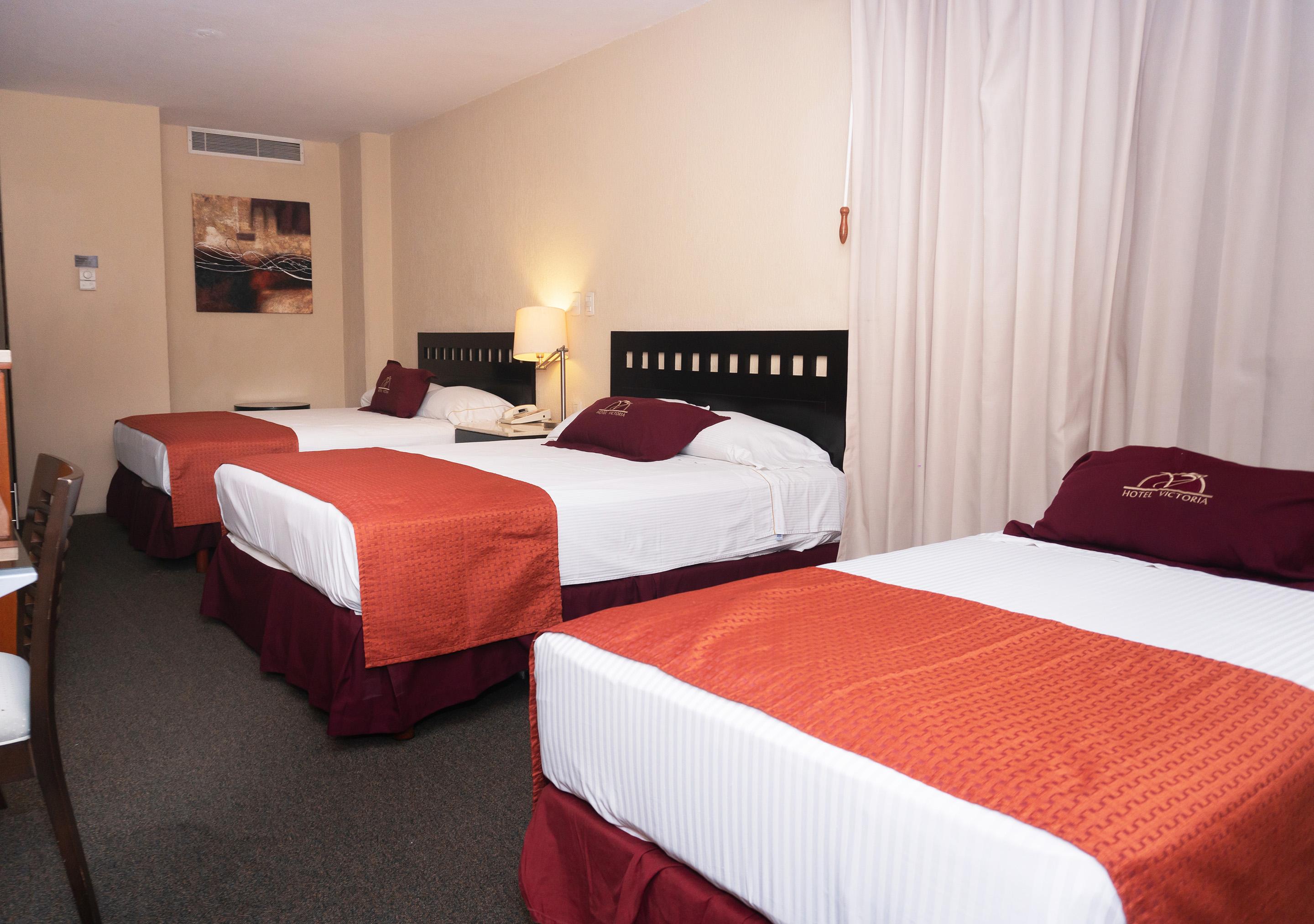 غرفة ثلاثية، Hotel Victoria Poza Rica 2/5
