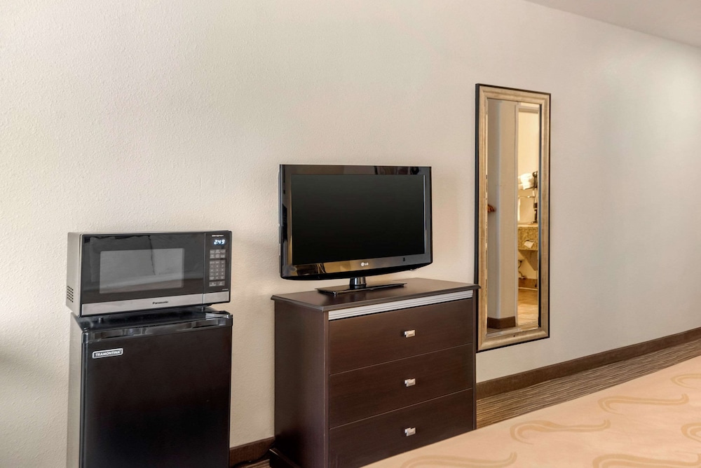 Quality Inn And Suites Limon 38/39