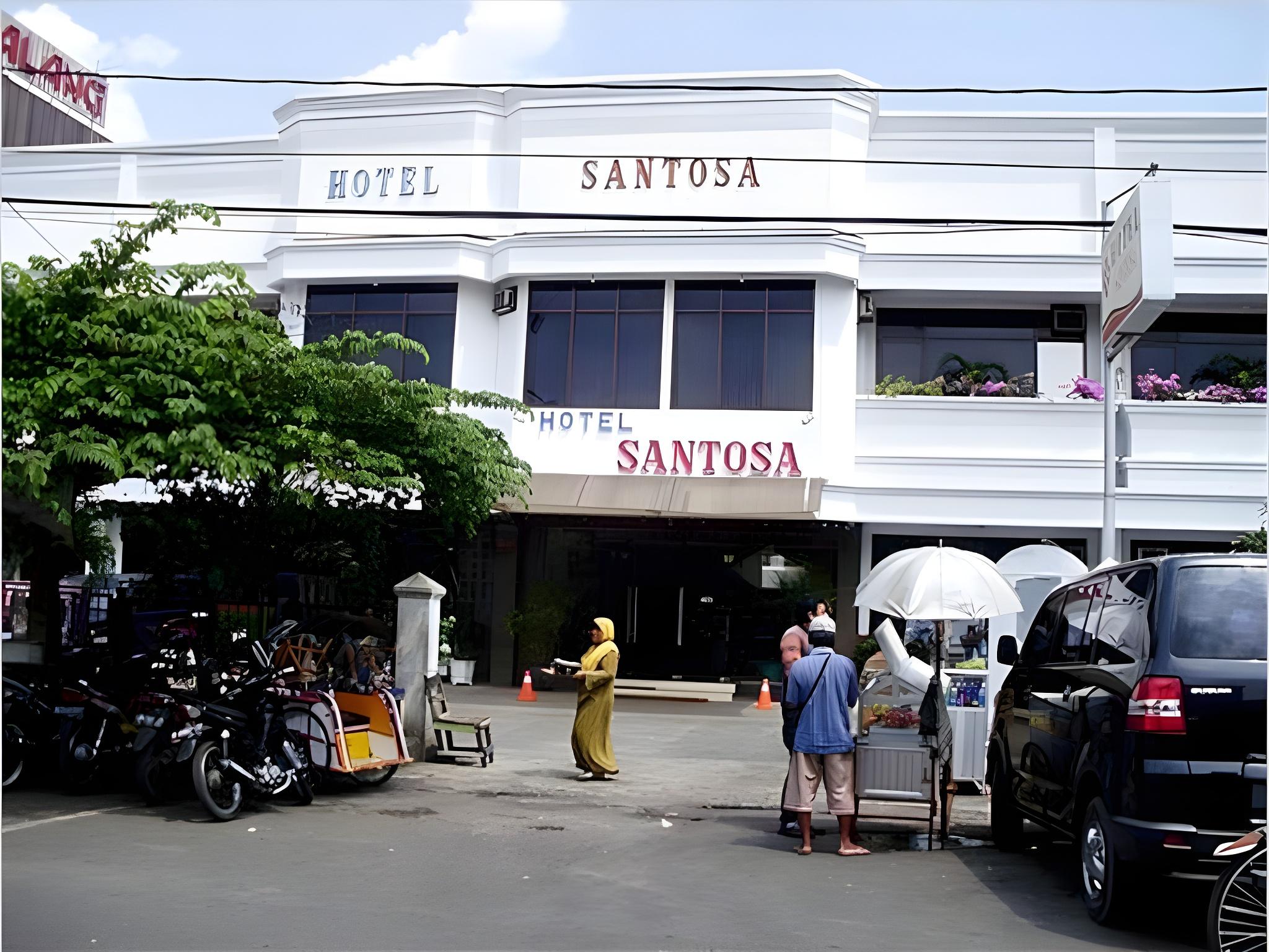 Hotel Santosa 21/27