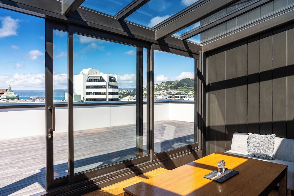 Boulcott Suites 54/70