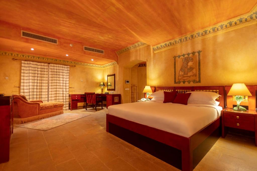 ROYAL SAVOY VILLAS 18/53