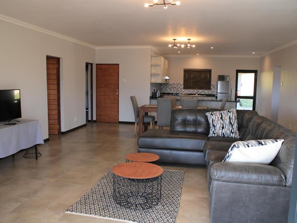 Nkonyeni Lodge & Golf Estate 32/54