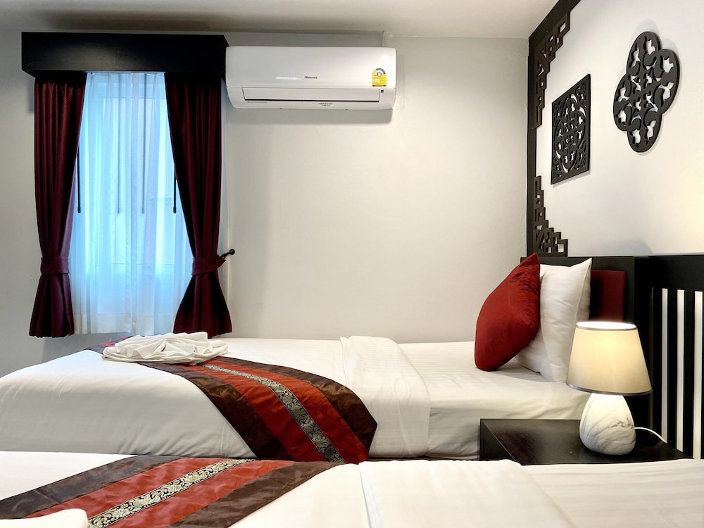 Sunny Beach Hotel 11/50