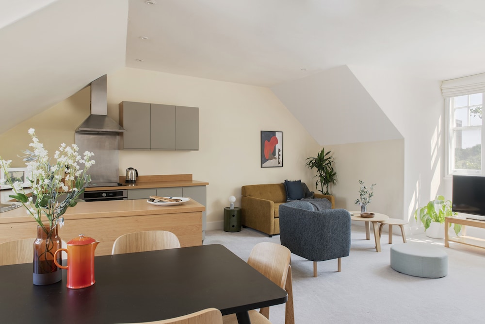 Cove West India House Harbourside (ex. Saco Bristol - West India House) 44/68
