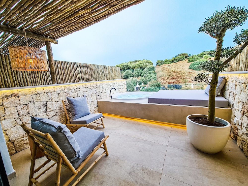 S'estancia Suites 19/31