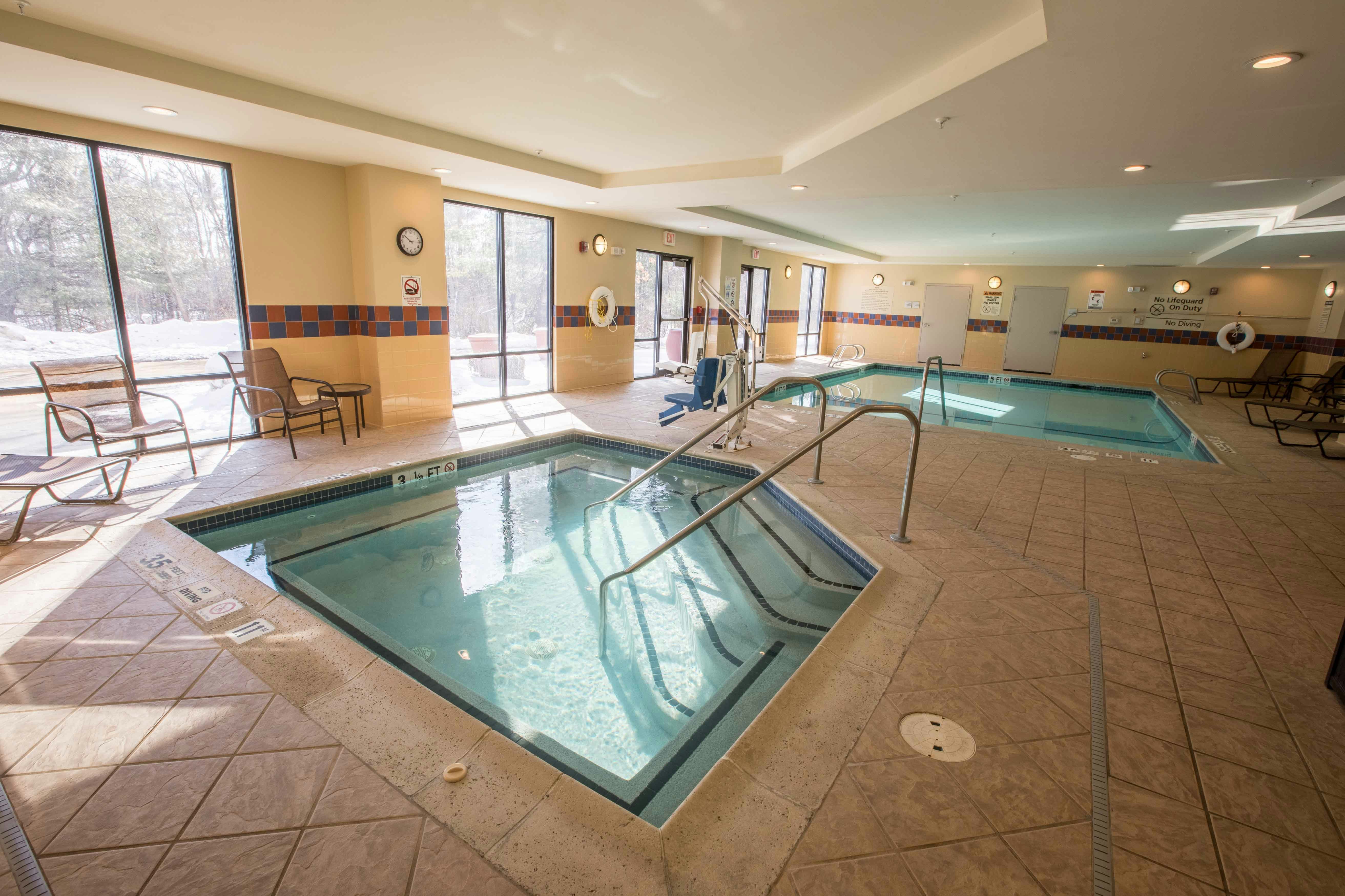 Hampton Inn & Suites Tilton 36/66