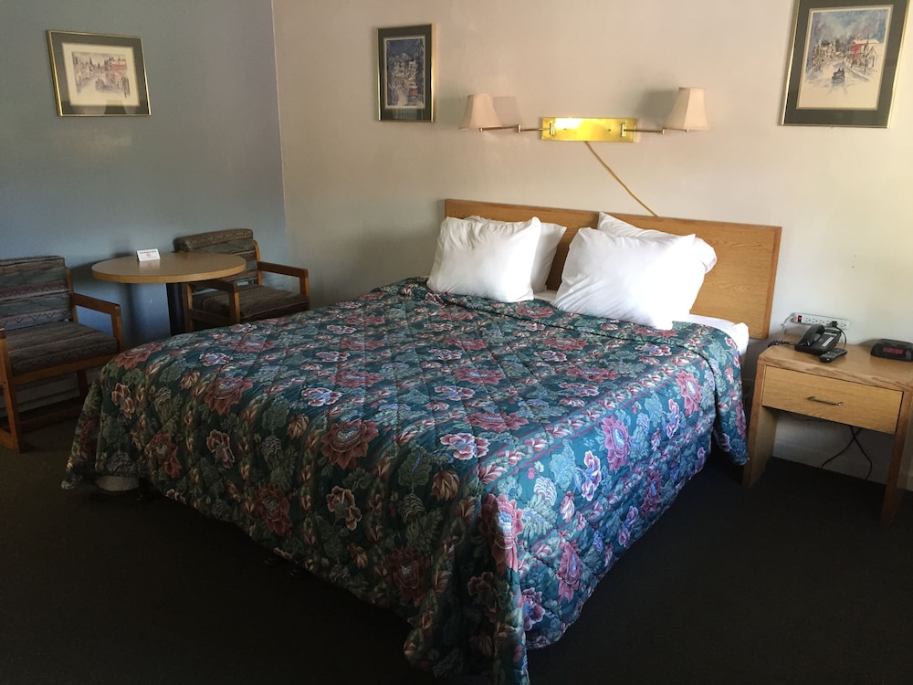Holiday Lodge 20/66