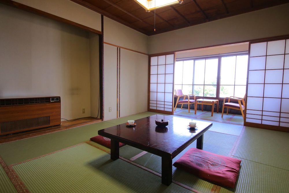 Lake Side Hotel Minatoya 6/23