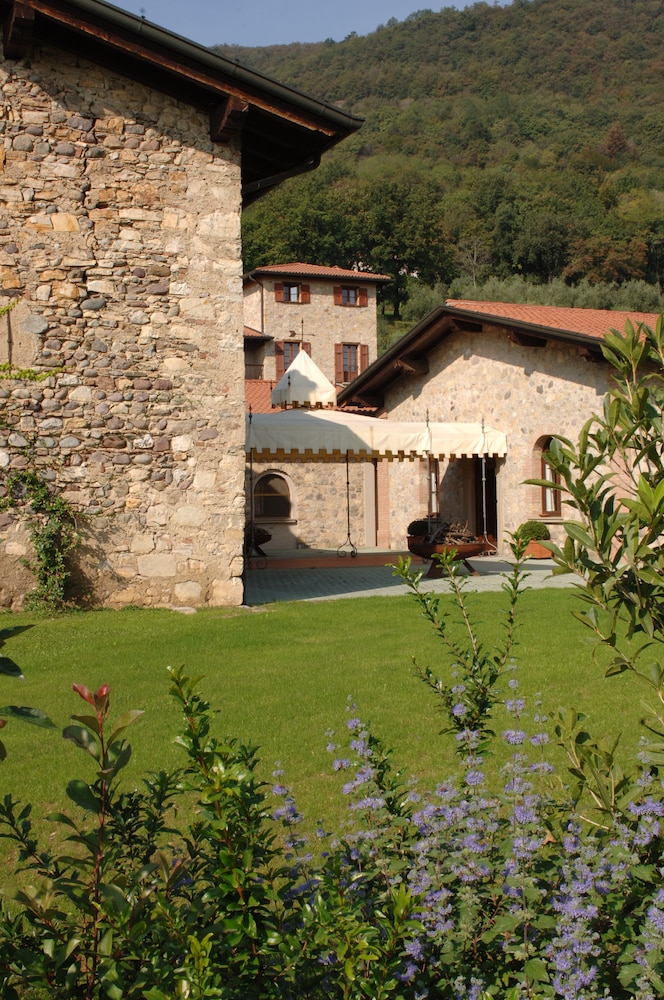 Relaisfranciacorta 69/73